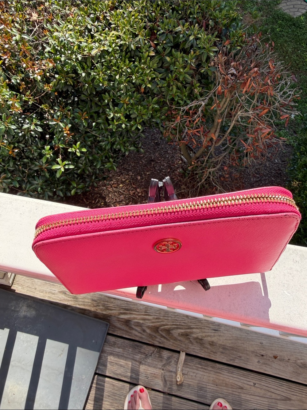 Tory Burch Hot Pink Saffiano Leather Wallet with Gold Logo. GUC - Picture 5 of 16